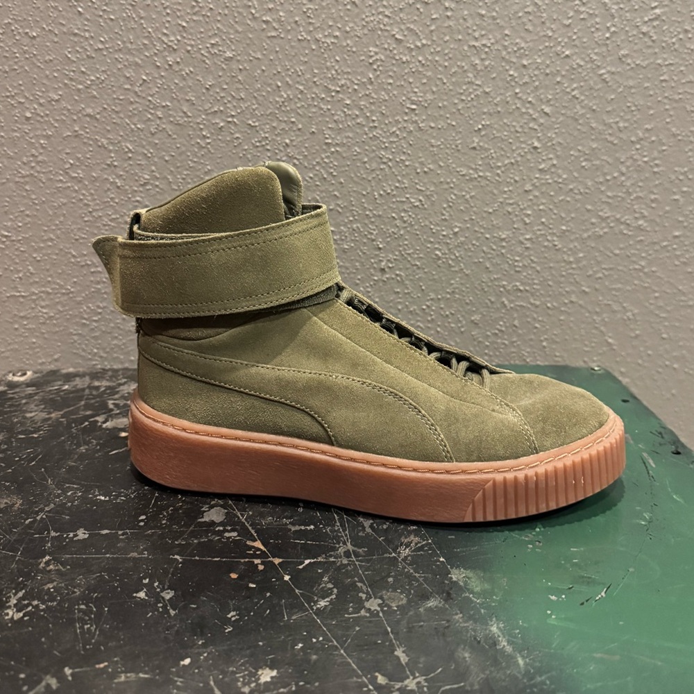 PUMA Suede Olive Green High-Top Sneakers with Gum Sole